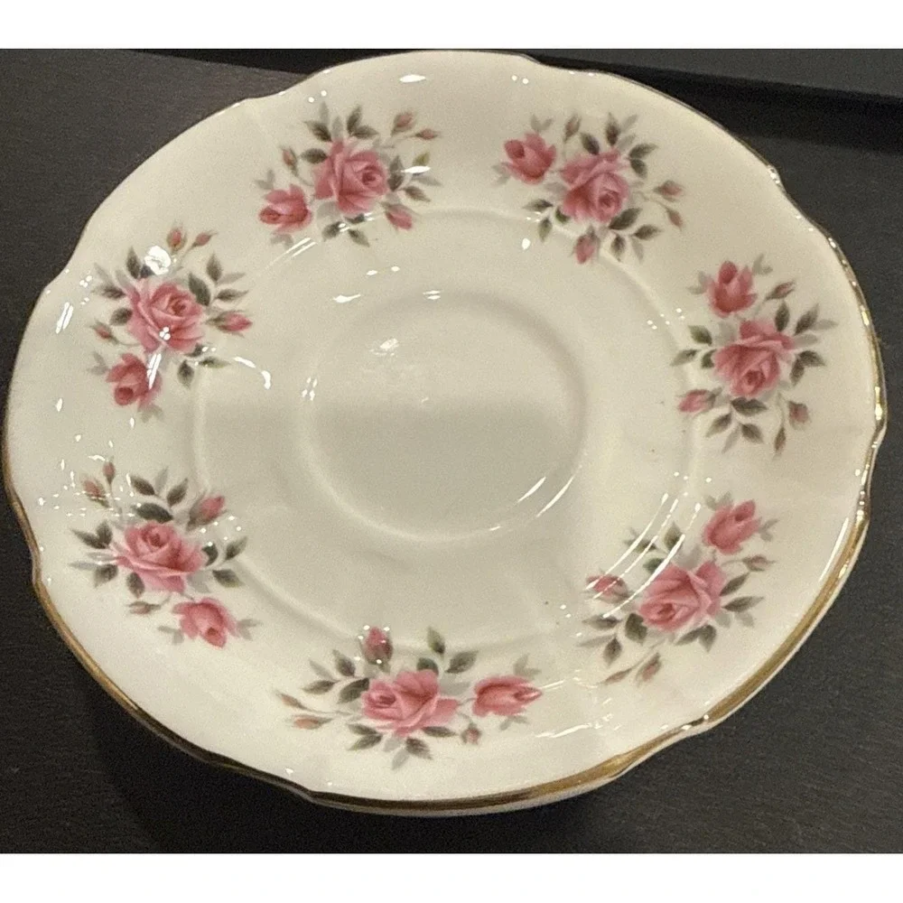 Crown Staffordshire Fine Bone China Tea Cup Saucer‎ Pink Roses Floral Vintage